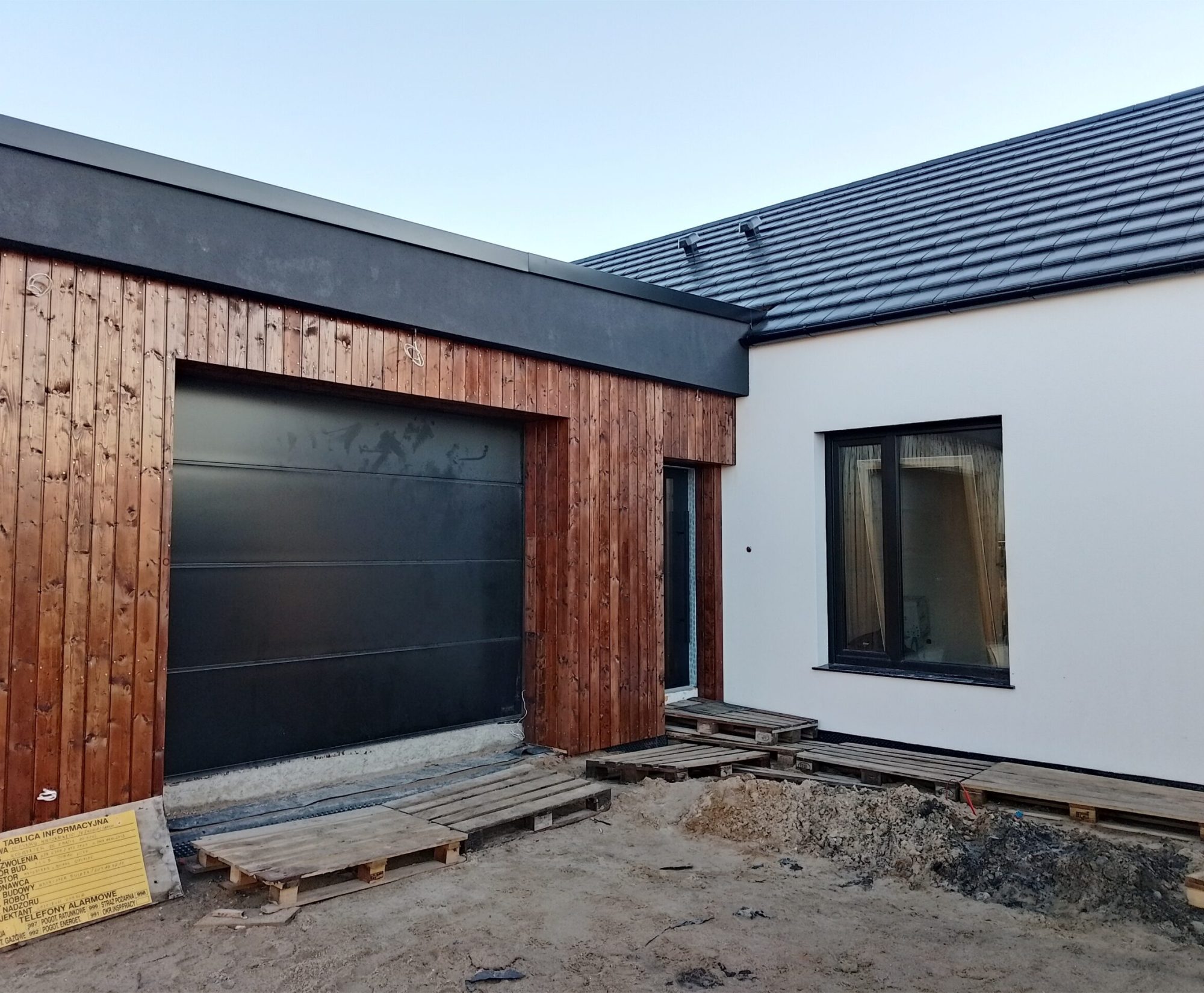 dach bez okapu-bez podbitki